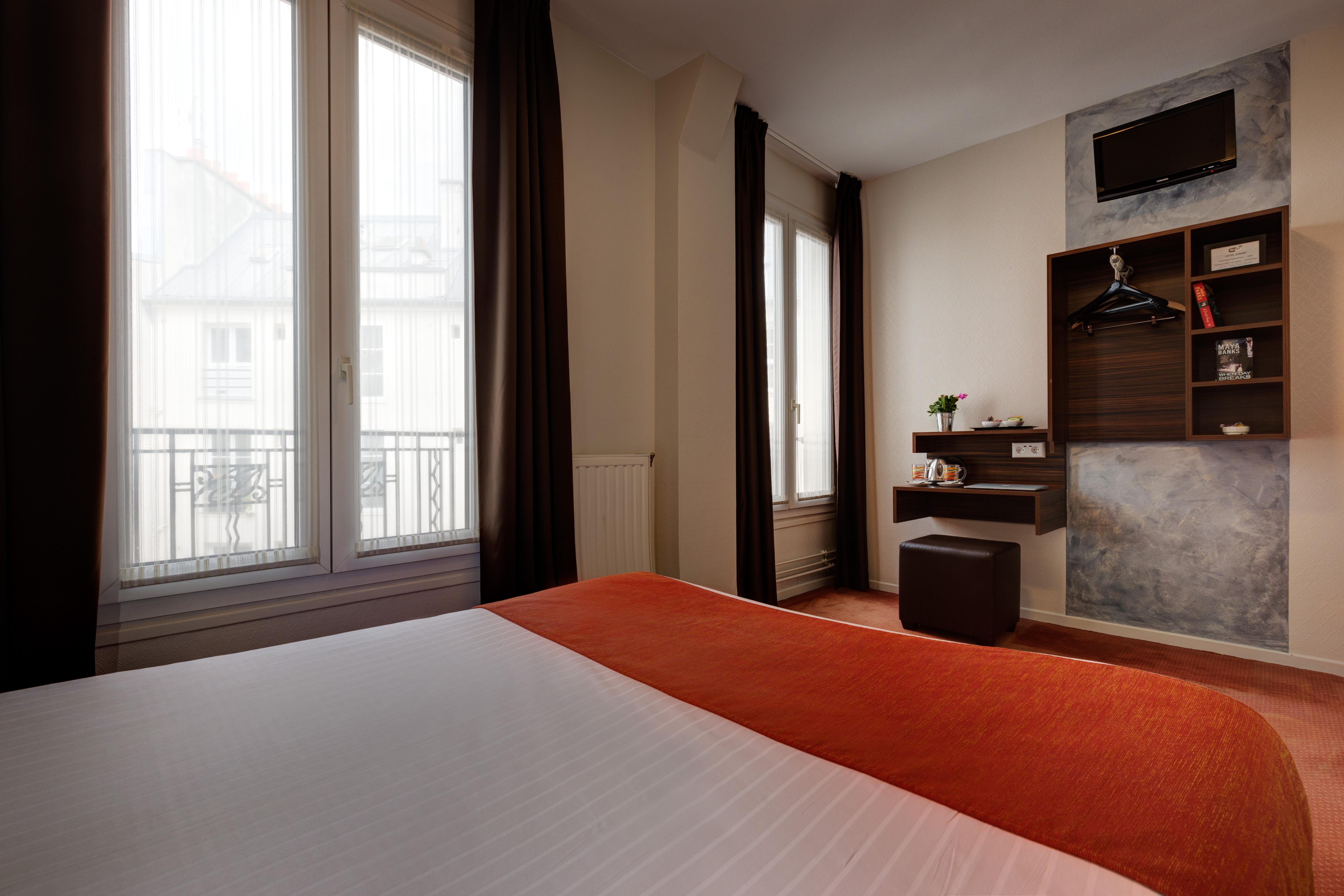 Hôtel Léna Paris Exterior foto